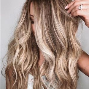 Meet your Posher, Eliza